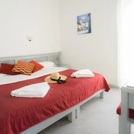 Hotel Futura 3*