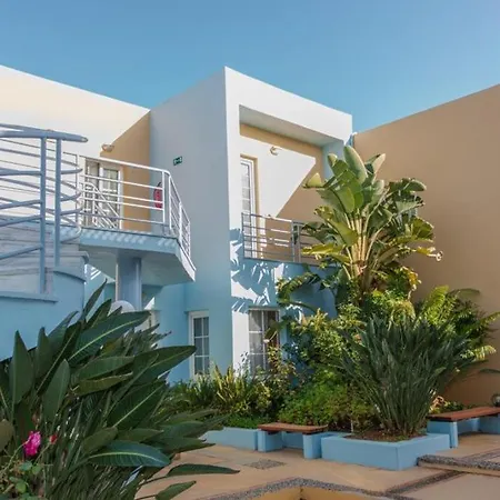 Futura Hotel 3*