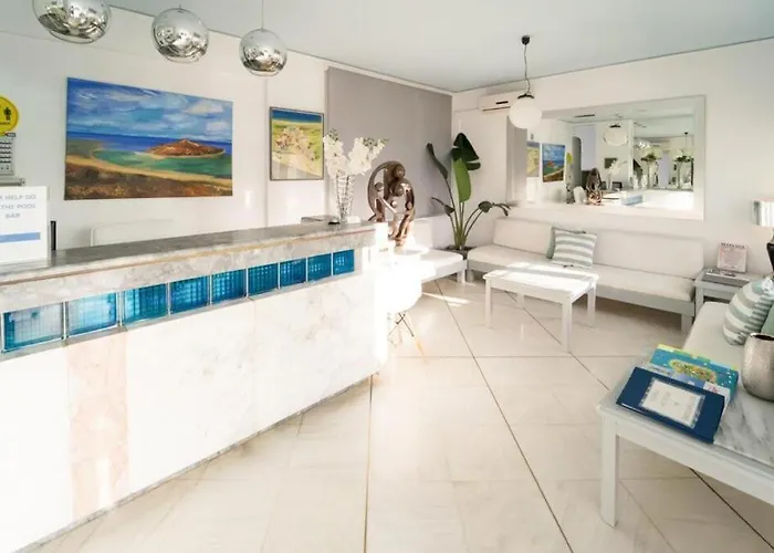 فندق Futura خانيا